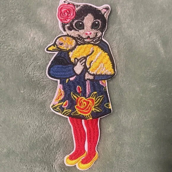 Cat and her duck iron on - Picture 3 of 3